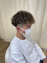 キャンバス バイ ネオリーブ 横浜西口(Canvas by neo.)&nbsp;ツイストスパイラルパーマツーブロック波巻きメンズマッシュ