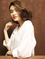 大人のふんわりカールボブ