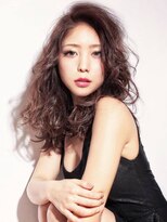 ミラリー 横浜(Mirareee)&nbsp;ひし形 好印象◎小顔 無造作カール  ボブディ丸みショート横浜