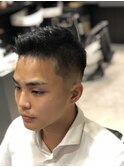 ワイルドアップバングかき上げビジネスフェード