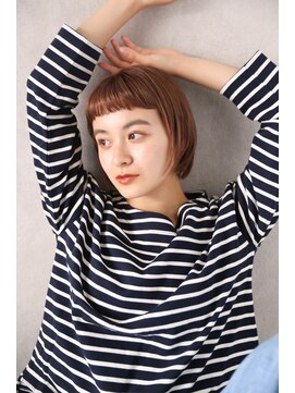 クラッチ ユニ(CLUTCH uni) カジュアルショートc17