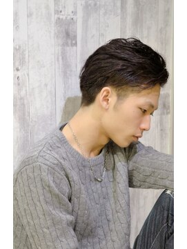 エヌプラス(N+) ◇ショートレイヤー×ツーブロック×サイドパート×アップバンク