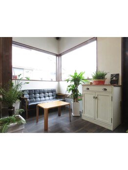 【亀川駅徒歩5分】ご新規様/リピーター様、皆に愛される理由は確かな技術とオーナーの人柄があってこそ…