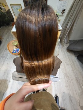 ハピリー(happily) 艶髪ロング