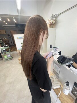 オリビアヘアー(OLIVIA HAIR) うるツヤロングミルクティー