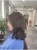 ミディアムレイヤー×ハイライトたっぷりベージュ