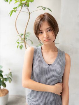 イオ 本厚木(io) ショートヘア似合わせカットグレージュカラーイメチェン小顔