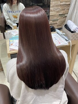 グレースバイハピネス(grace by happiness) 髪質改善 縮毛矯正 ストレート トリートメントベビーピンク 前髪