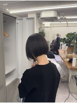 ノーティー(NORTY)&nbsp;＞大人可愛い前下がりミニボブ＜