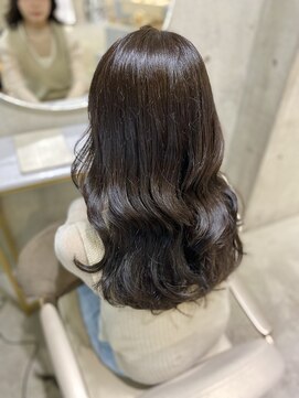 アールサロン 名駅(Rr SALON) オリーブカラー