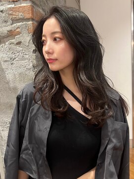 ユーフォリア 新宿通り(Euphoria) レイヤーロング美髪くびれワンカールシルキーグレージュ