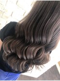 巻き髪ロング
