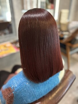 エスト(est) レッドカラー　【新宿/髪質改善トリートメント】