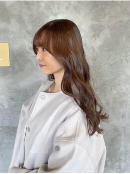 カミエ(kamie)の写真/【HPB AWARD 2025 BEST SALON 注目サロン選出】“あなたらしさ”を引き出す計算されたカット技術◇