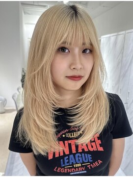 ヨロ 渋谷(YOLO) 韓国ヘアーハッシュカットレイヤーカットハイライトカラー