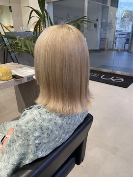 エン 四街道店(en) ホワイトブロンド
