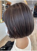 金沢八景ショートボブ丸みショートイルミナカラー顔周りレイヤー