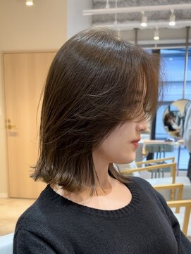 ザックジングウ 表参道(ZACC JINGU) 外ハネボブ/前髪なし/ベージュカラー