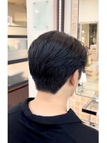 ヤマノビューティウェルネスサロン ANAインターコンチネンタルホテル東京店&nbsp;毛流れ＋刈り上げセンターパート