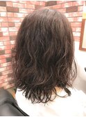 パーマの残りを使った外ハネミディアム、ベリーピンク