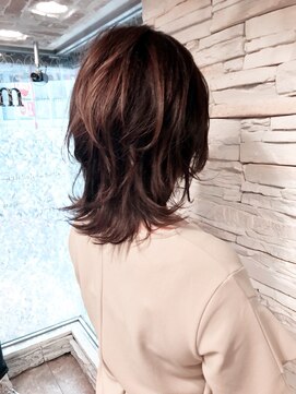 ミッシェル アフロート(michelle afloat) 10代20代30代40代50代小顔ひし形くびれミディアムCカーブカット