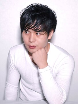 アクティフ(actif) 2019秋冬スタイル　黒髪マッシュダメージレスパーマ