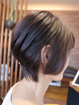 ヘア アトリエ マム(hair atelier mum) ミセスボブ