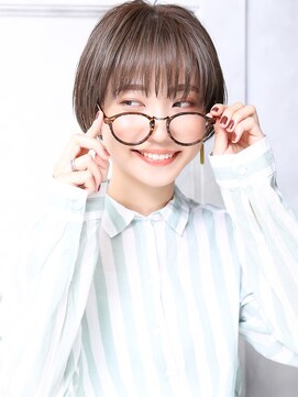 トロン(tronc) 大人可愛い２０代３０代４０代小顔　グレージュ E3