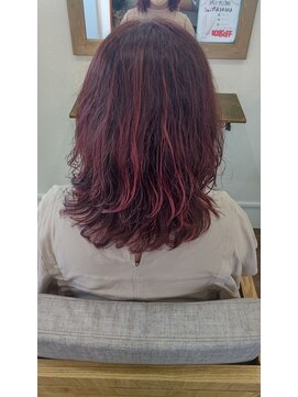 いとをかし美容室 ハイライト×PINK+パーマ