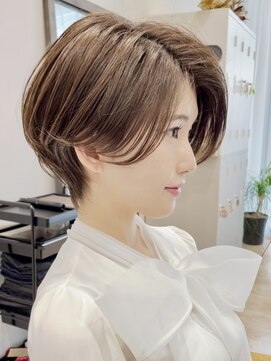 カルナ バイ エルモ(calna by ELMO) ショートボブ/ハンサムショート/丸みショート20代30代