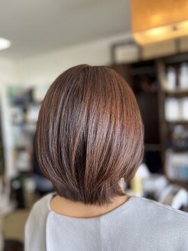 髪切処ICHI(カミキリドコロイチ) あご下レイヤーボブ