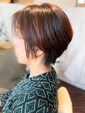 アトリエアルシュ(atelier ARCHE) ツヤがないパサつく悩みを解消する髪質改善ヘナトリートメント