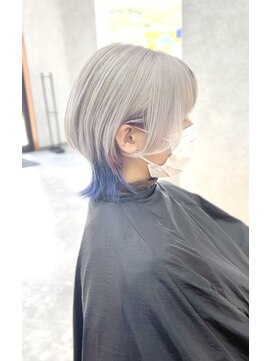 ソマリ(SOMARI.) ホワイト×インナーブルー×ピンク