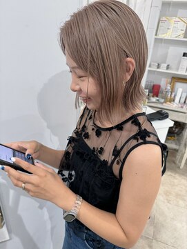 シー ヘアデザイン(see hair design) milk tea ベージュ