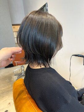 クルニエ(crenier) オリーブ/ボブウルフ/レイヤーボブ