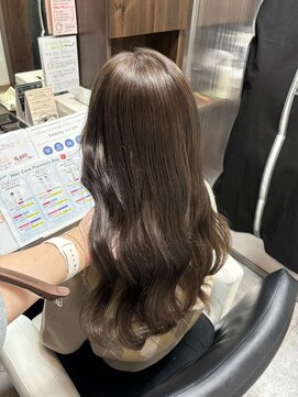 ナチュラ(NATU-RA) 暗めベージュカラー