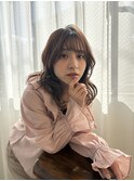 内巻き　ミディアムスタイル