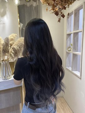 アンド ラ ブランシュ(&.La Blanche) 暗めカラー/ミディアムヘア/デザインカラー/縮毛矯正