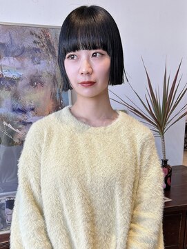 ヘアーアイストゥーレ(HAIR ICI TRE) ボブ ミニボブ ストレートパーマ ダークカラー 担当桜桃