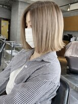 モルト 麻生(molt) バレイヤージュ ボブ