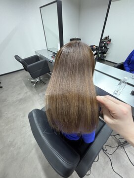 アラ サッポロオオドオリ(ala) 美髪矯正＋カット＋トリートメント