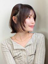 ブリス(VLISS) レイヤーカット 顔周りレイヤー 透明感 20代30代40代