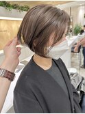 白髪ぼかしハイライト　ショートボブ
