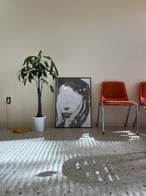 ルームズアンドルーツ(ROOMS&ROOTS)