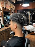 スキンフェード×ツイストパーマ×ホワイトメッシュ