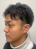 バーバーショップテト(barber shop tete)&nbsp;センターパート×ナチュラルパーマ