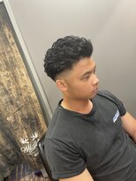 バーニーズ バーバークラブ(BARNEYS BARBER CLUB) パーマスタイル