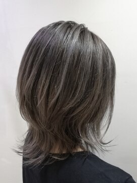 ウタ(uta) グレージュグラデーション