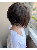大人可愛い20代30代40代小顔ワンサイドショートボブ丸み前下がり