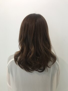 アドラーブル 女池店(adorable) 大人かわいい☆フェアリーな透明感&ツヤ感ブラウンベージュ